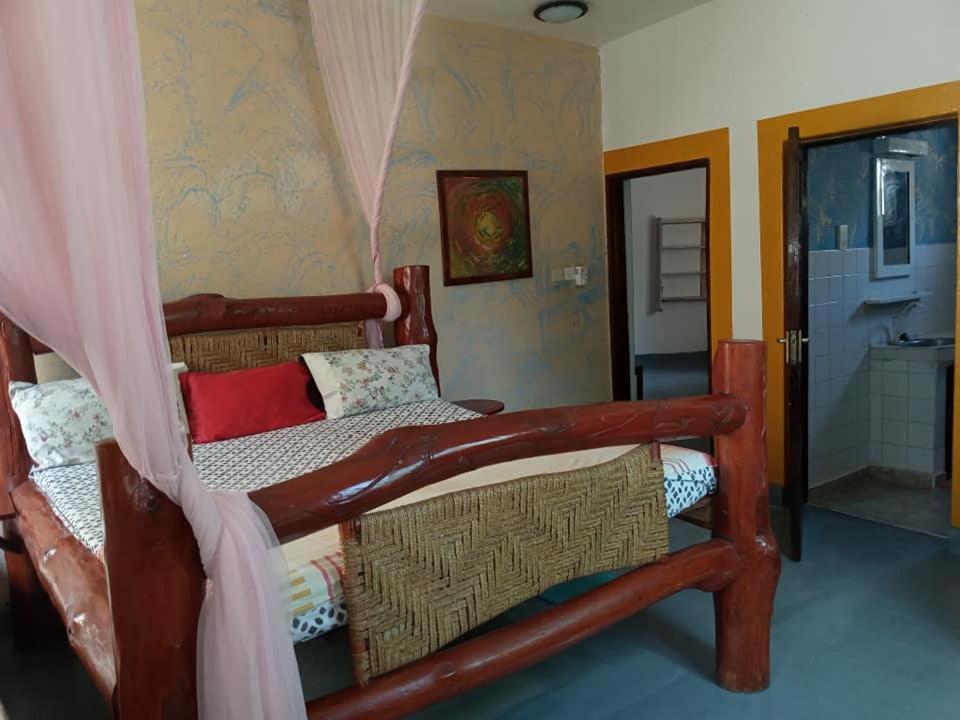 Dianistar Villas Diani Beach Exterior photo